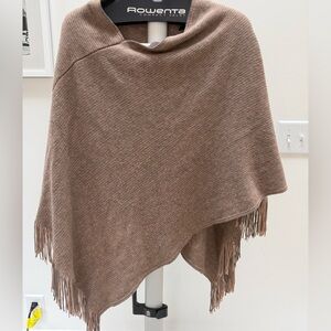 Steve Madden Beige Poncho